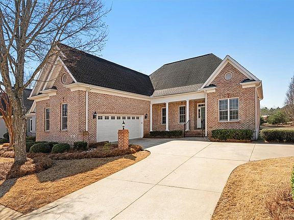 2nd image of 38 Angus Run