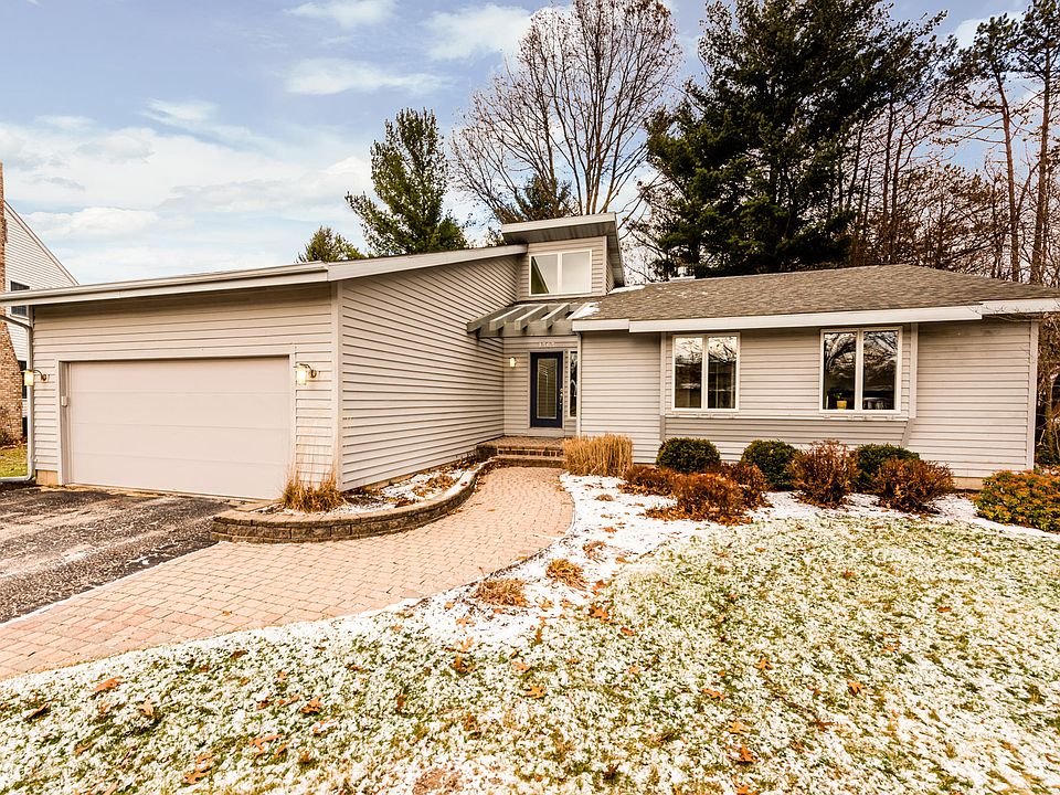1st image of 1363 Catherine Cir