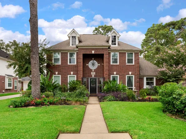 16803 Chewton Glen St, Tomball, TX 77377