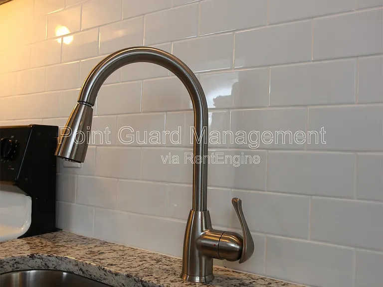 1717 N Vassar Ave — Photo 7