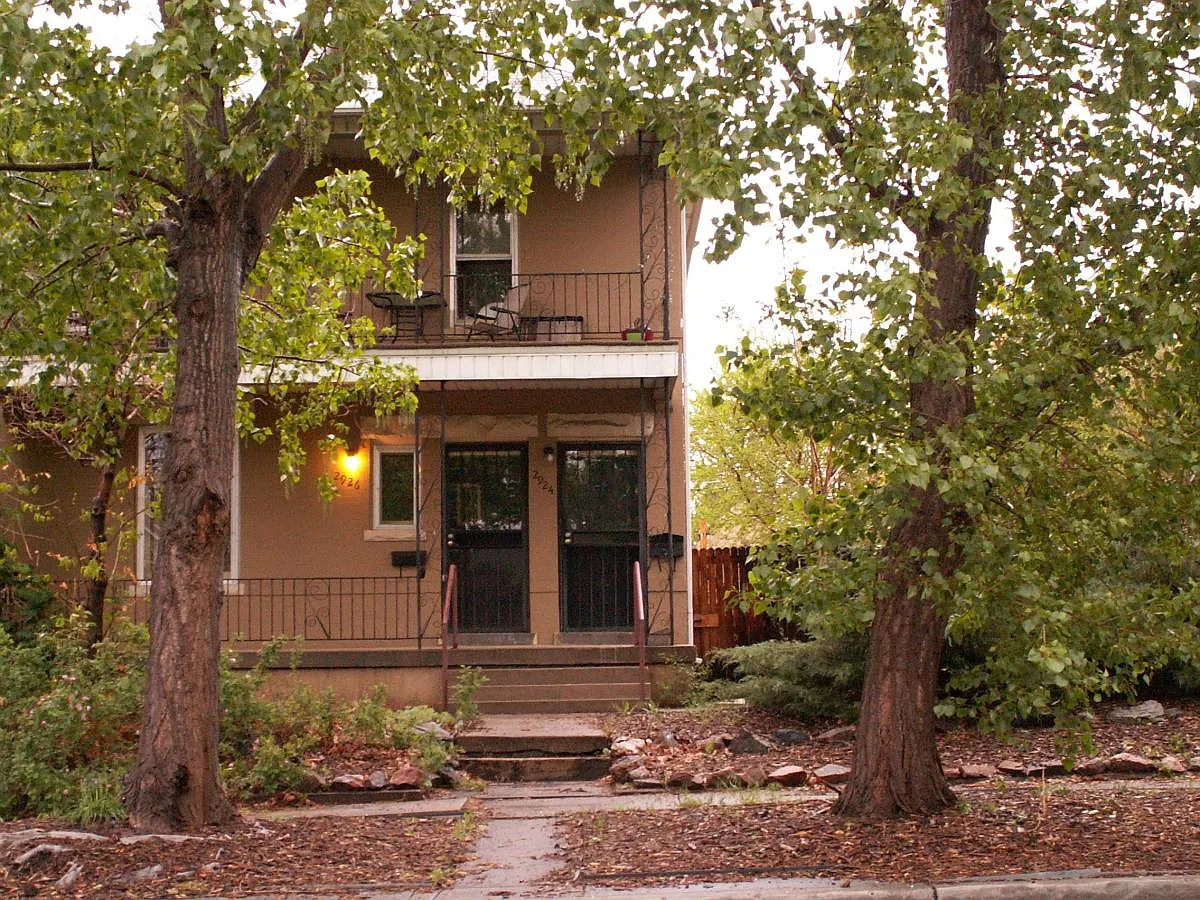 2924 Lafayette Street — Photo 1