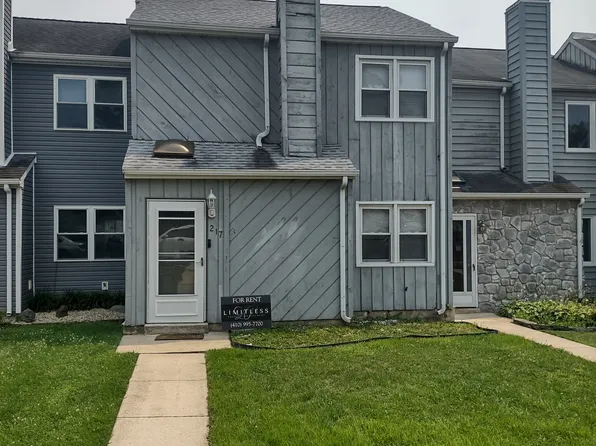217 E Green Valley Cir, Newark, DE 19711