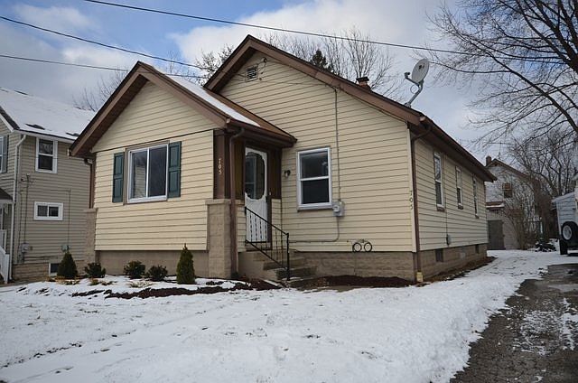 1st image of 705 Albemarle Ave