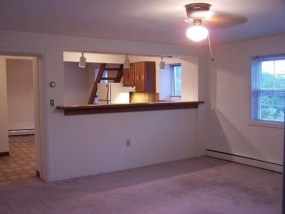 4th image of 901 Callowhill St APT 2
