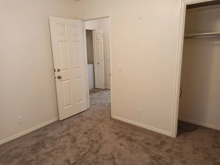 1075 N 1400 W #24 — Photo 6