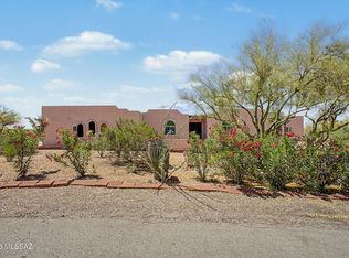 701 E Via Entrada, Tucson, AZ 85718