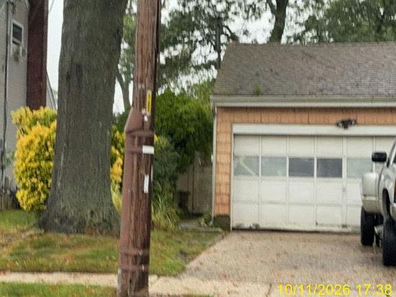 2nd image of 468 N Greene Ave