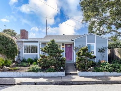 729 2nd St, Pacific Grove, CA, 93950