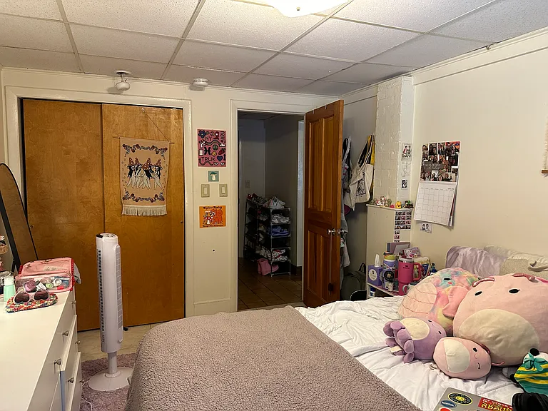 907 Beacon St #2 — Photo 9