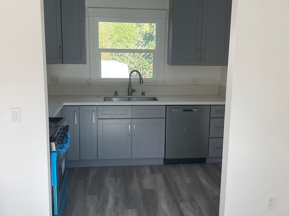 1st image of 331 1/2 Euclid Ave