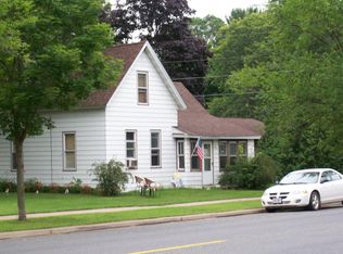 214 21st Ave E, Menomonie, WI 54751