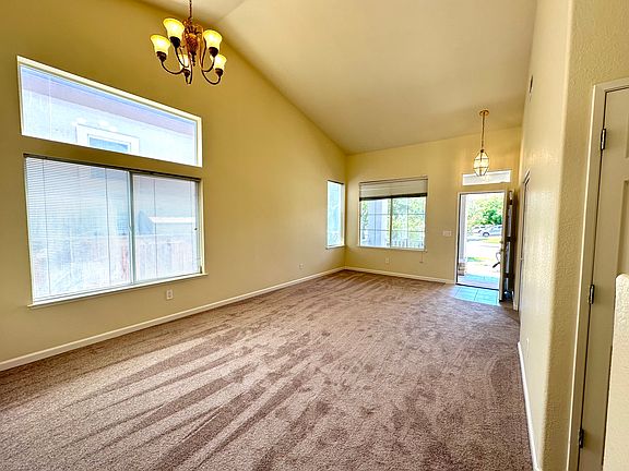 3rd image of 5228 Etruscan Dr