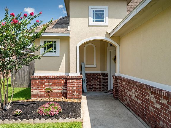 3rd image of 11747 Champions Gate Dr