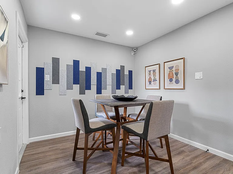333 Prestonwood Dr — Photo 16