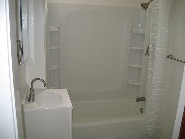 889 Lighthouse Ave — Photo 12