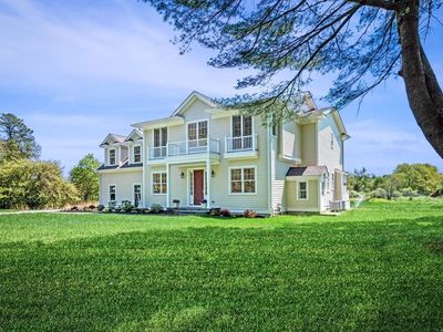 333 Perkins Row, Topsfield, MA, 01983