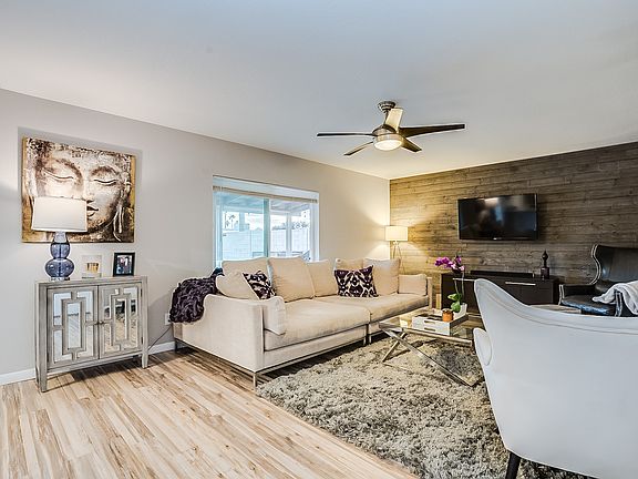 2nd image of 3009 E Dahlia Dr