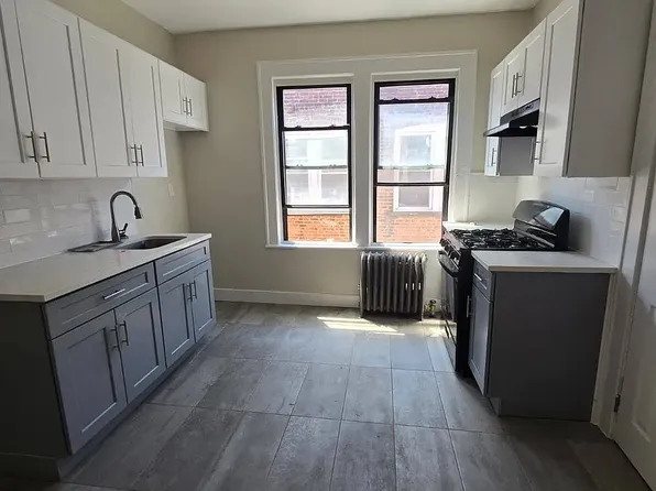 494 E 23rd St APT 8, Paterson, NJ 07514