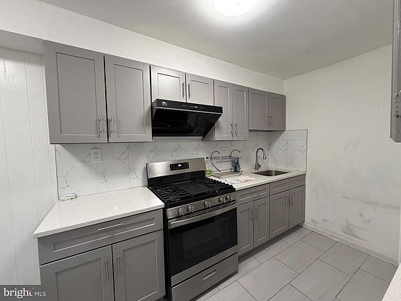 4th image of 6224 Cardiff St
