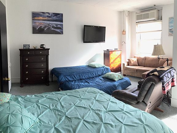 3rd image of 2721 Boardwalk #308