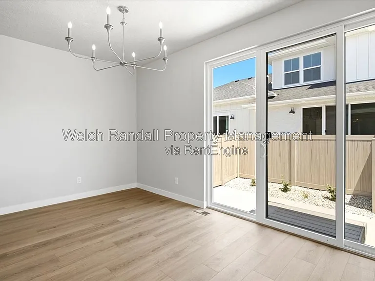 1452 N Pleasant View Dr — Photo 6