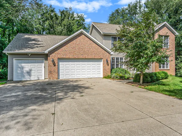 7203 Stoney Creek Dr, Augusta, MI 49012