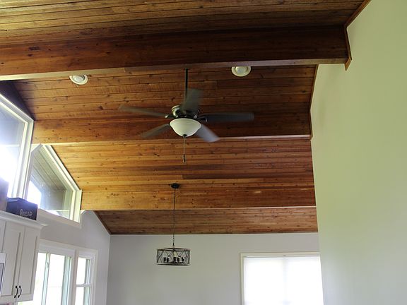 12 foot vaulted ceilings upstairs