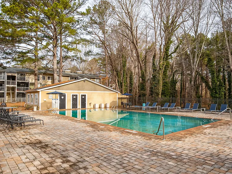 The Lake House at Martins Landing — Photo 28
