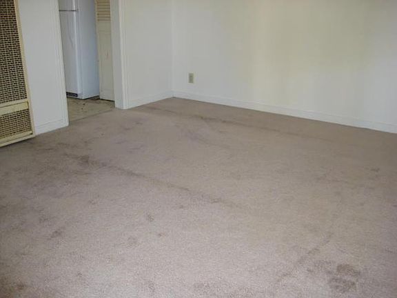 3rd image of 21724 Vallejo St