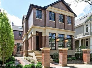 1649 W Grace St, Chicago, IL 60613