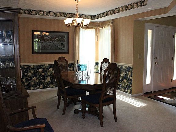 5th image of 1418 Cambridge Blvd