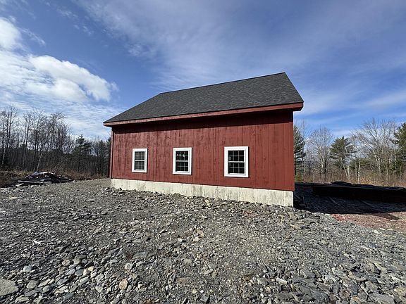 4th image of 343 Guilford Center Road