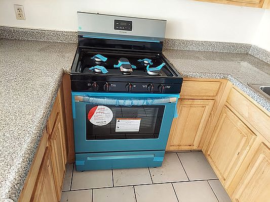 2nd image of 1859 Prospect Pl Floor 2