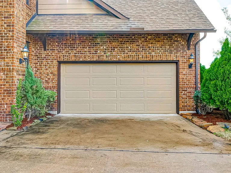 4311 Madera Creek Ln — Photo 28