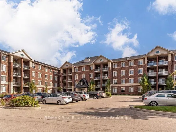 1440 Gordon St #18, Guelph, ON N1L 1C8