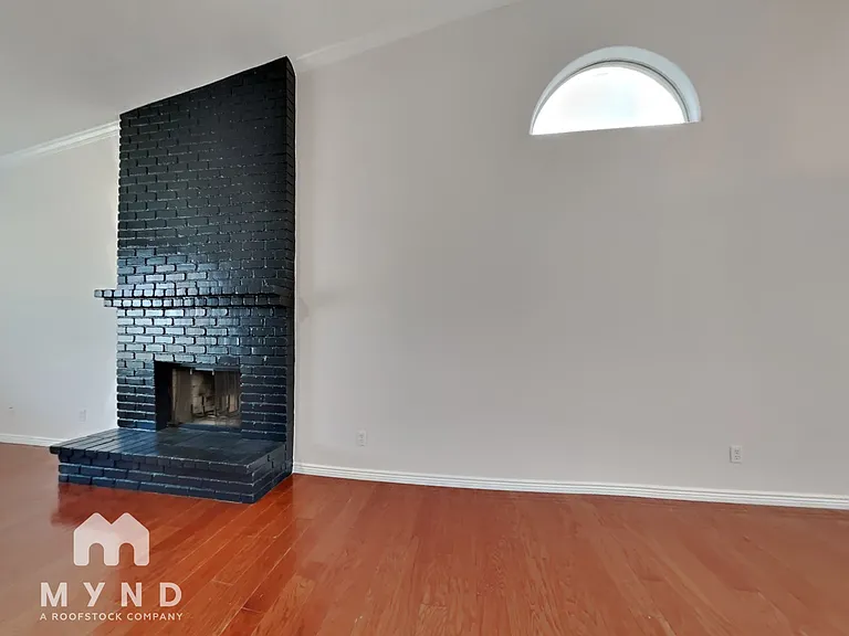 5623 E Grandview Rd — Photo 13