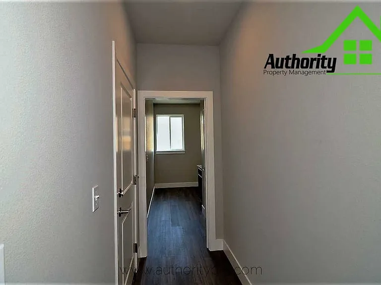 20231 Ballentine Dr — Photo 11