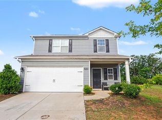 3715 Tommyhawk Ct, Douglasville, GA 30135