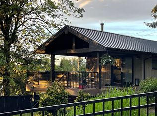 11407 E Riverside Dr, Bothell, WA 98011