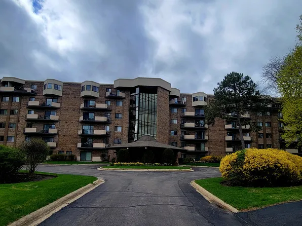 1243 E Baldwin Ln Unit 206, Palatine, IL 60074