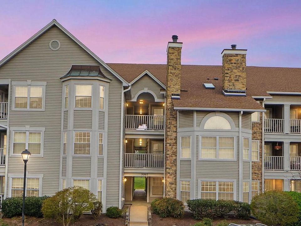 1st image of 5601 Willoughby Newton Dr Unit 16