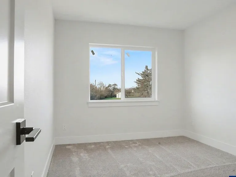 2586 Promise Way — Photo 11