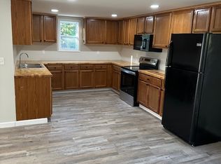 29 Shady Brook Dr, Augusta, ME 04330