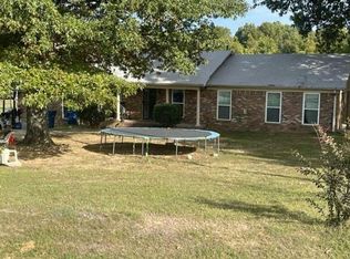 12150 Desoto Rd, Olive Branch, MS 38654