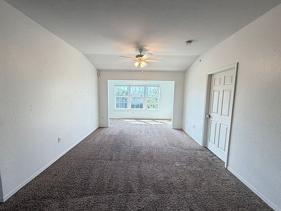 3rd image of 5467 Vineland Rd APT 6306
