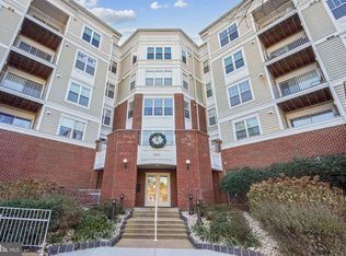 1645 International Dr UNIT 121, Mclean, VA 22102