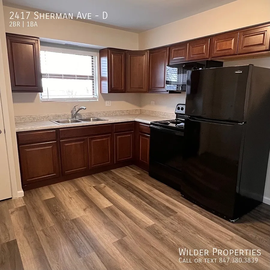 2 bed, 760 sqft, $1,300 — Photo 2