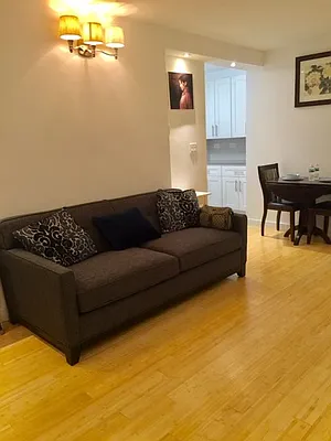 Rented by Anita Loewy, Inc | media 12