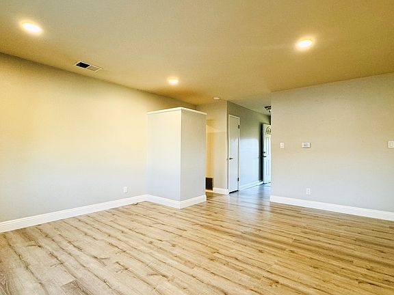 4th image of 5538 Truman Pl