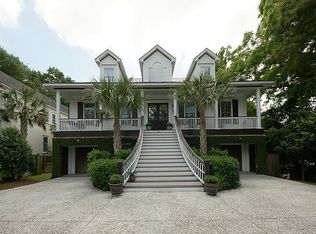 205 4th Ave, Mount Pleasant, SC 29464